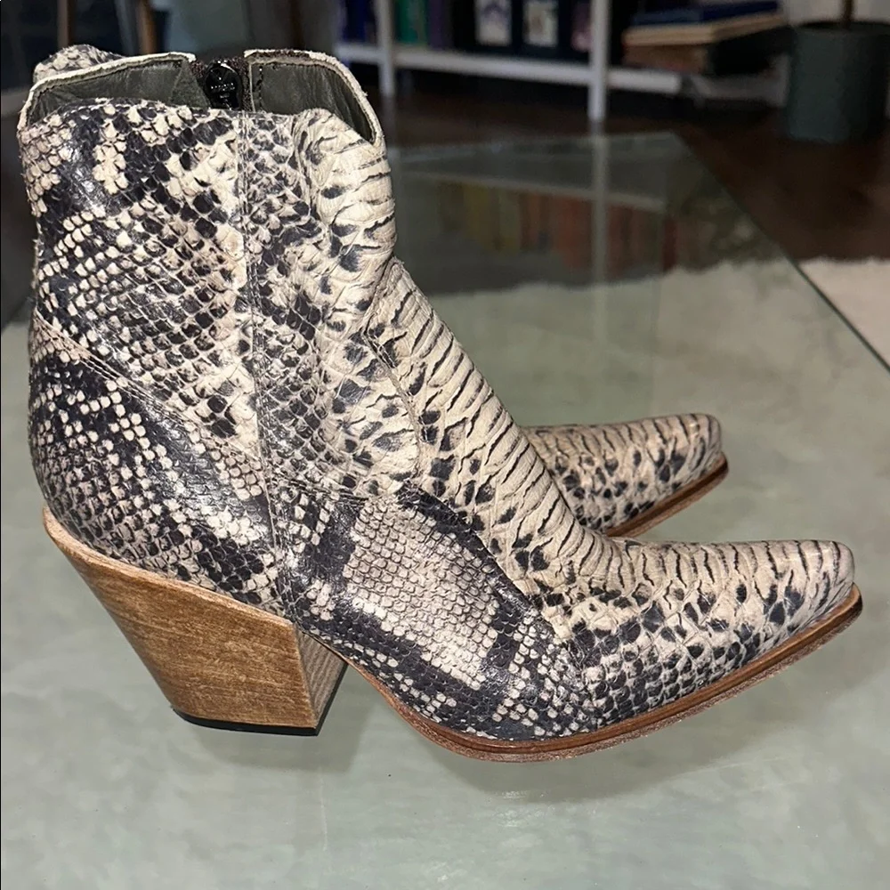 JO GHOST Snakeskin REAL Ankle Boots 8 ( free people) - Picture 3 of 8